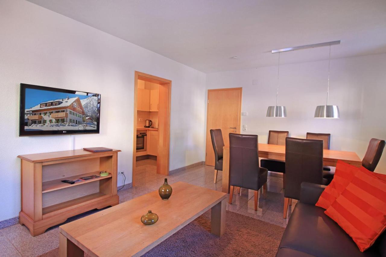 Chalet Zur Rose Apartment Berwang Exterior foto
