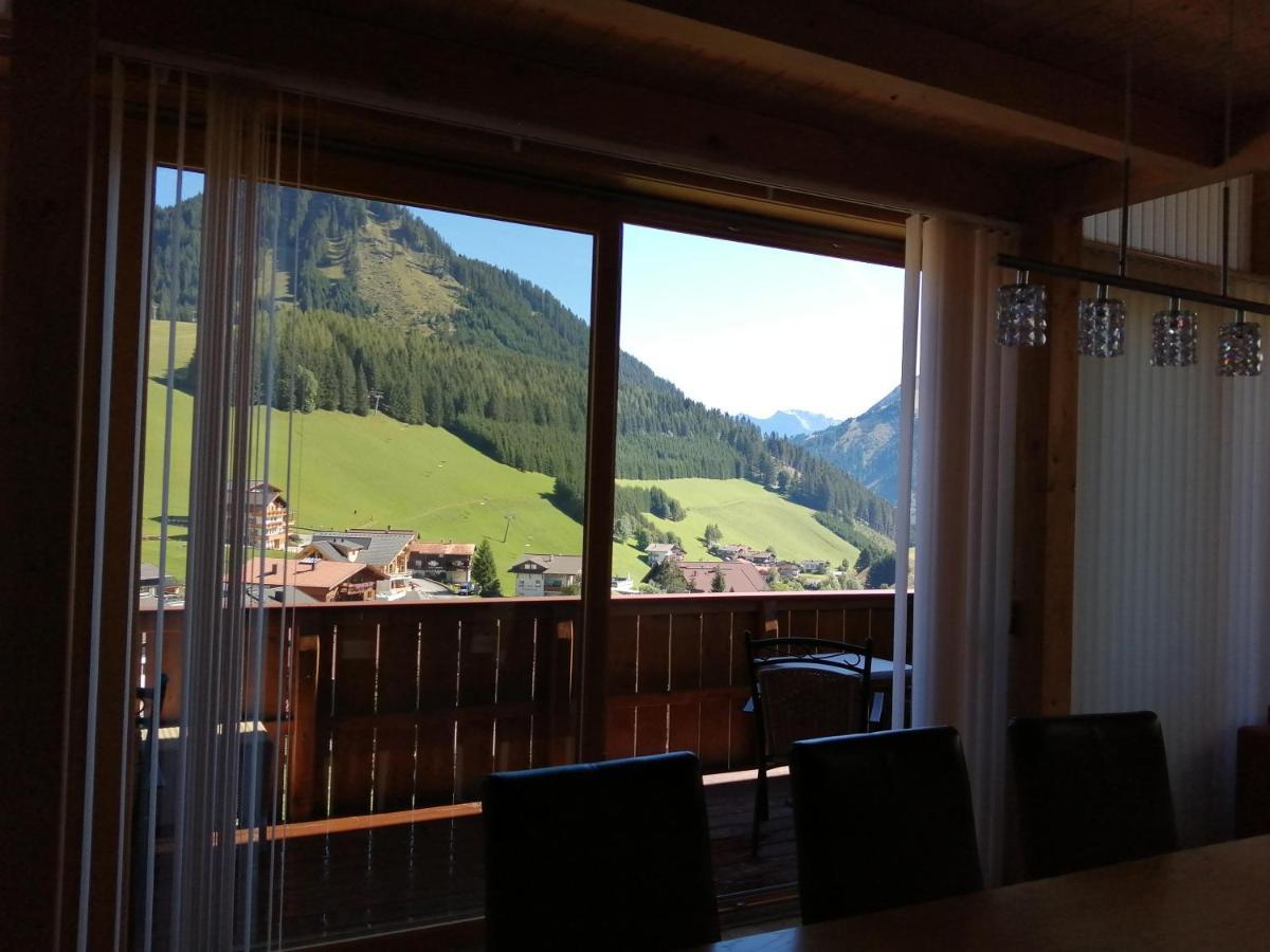 Chalet Zur Rose Apartment Berwang Exterior foto