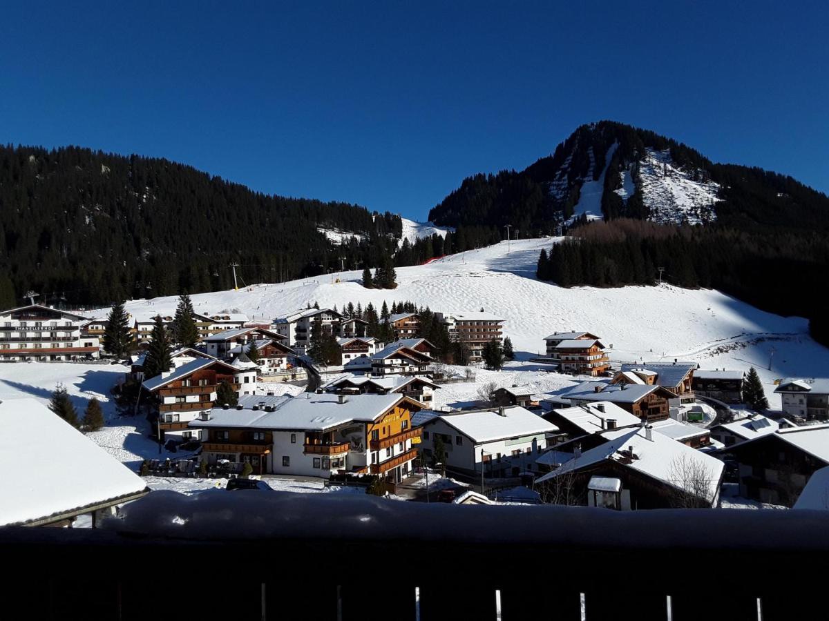 Chalet Zur Rose Apartment Berwang Exterior foto