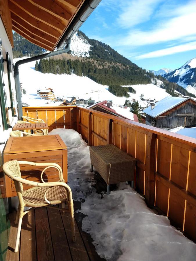 Chalet Zur Rose Apartment Berwang Exterior foto
